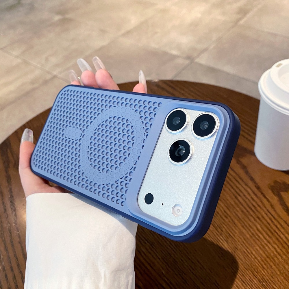 Heat Dissipation Mesh Breathable Case - เคสแข็งหรูหราแบบด้าน ระบายอากาศได้ดี สำหรับ iPhone 18 17