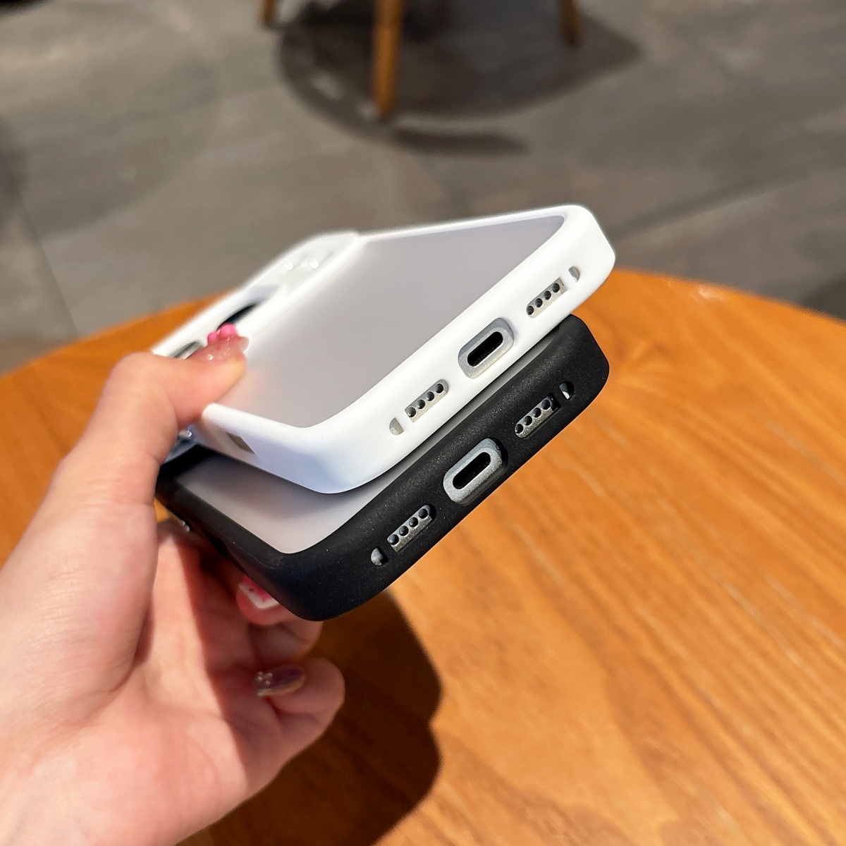เคสกันกระแทกใสแบบด้านหรูหราสำห - Clear Shockproof Bumper Case บทวิจารณ์และราคา